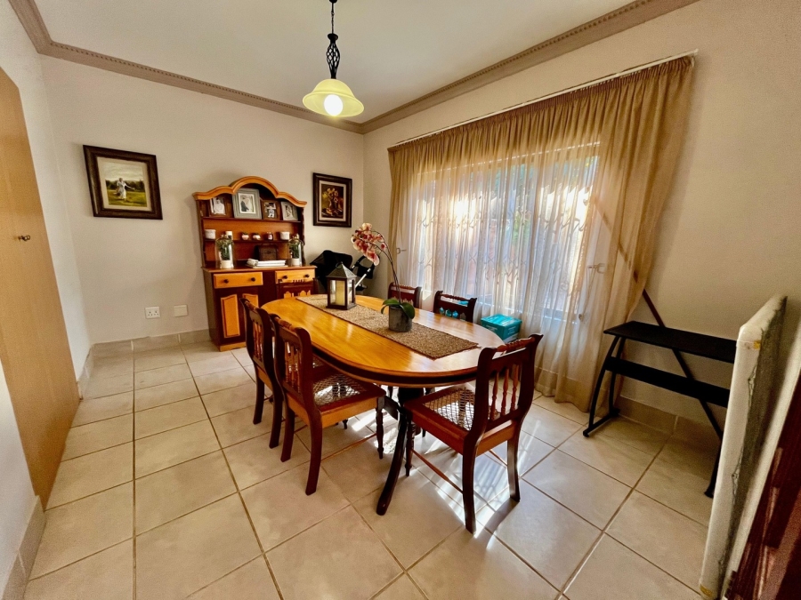 3 Bedroom Property for Sale in Safari Gardens North West